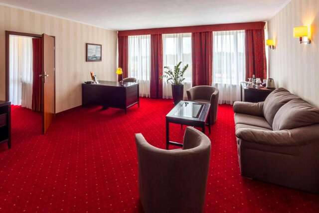 Отель Hotel Lidia Spa & Wellness Дарлувко-36